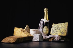 Champagne Koechlin proeverij  met Koechlin Tradition Brut