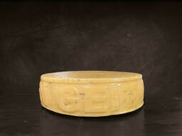 SAANEN TRUFFEL SAANEN TRUFFEL